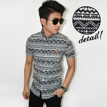 Kemeja Short Monochrome Tribal Black