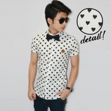 Kemeja Short White Love Pattern