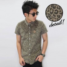 Kemeja Short Leopard Skin Pattern