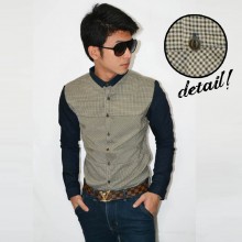 Kemeja Oxford Square Patch Brown