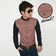 Kemeja Oxford Square Patch Red