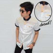 Kemeja Short Chest Block White