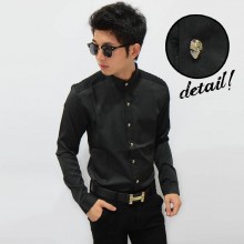 Kemeja Plain Button Skull Black