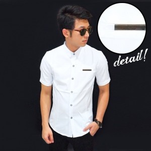 Kemeja Short Silver Tag White
