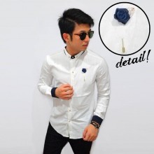 Kemeja Emboss With Floral Lapel Pin White