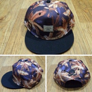 Topi Snapback Cayler Coconut Leaf Print