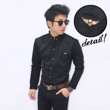 Kemeja Waffle Gold Skull Angle Pin Black
