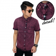 Kemeja Short Denim Stone Wash Burgundy
