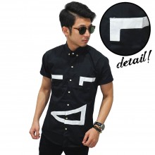 Kemeja Pendek Emoji Smirking Face Black