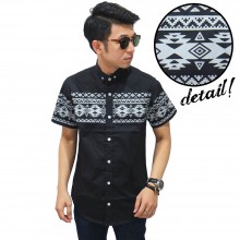 Kemeja Pendek Middle Block Tribal Layer Black