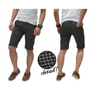 Celana Pendek Net Square Pattern