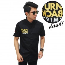 Kemeja Pendek Turn Back Crime Black