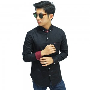 Kemeja Formal Plain Black