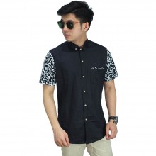 Kemeja Pendek Sleeve Batik Vector Black