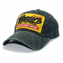Topi Western Black Faded