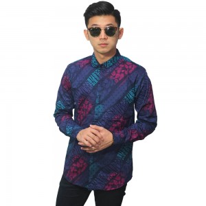 Kemeja Batik Elegant Gradation Navy